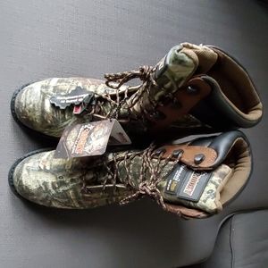 BRAND NEW Mens Rocky  Cornstalkers steel toe boots